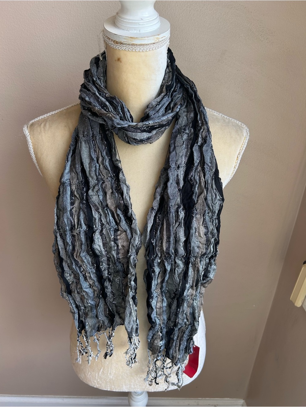 Bongo New Women’s Scarf Lurex 5001-3102